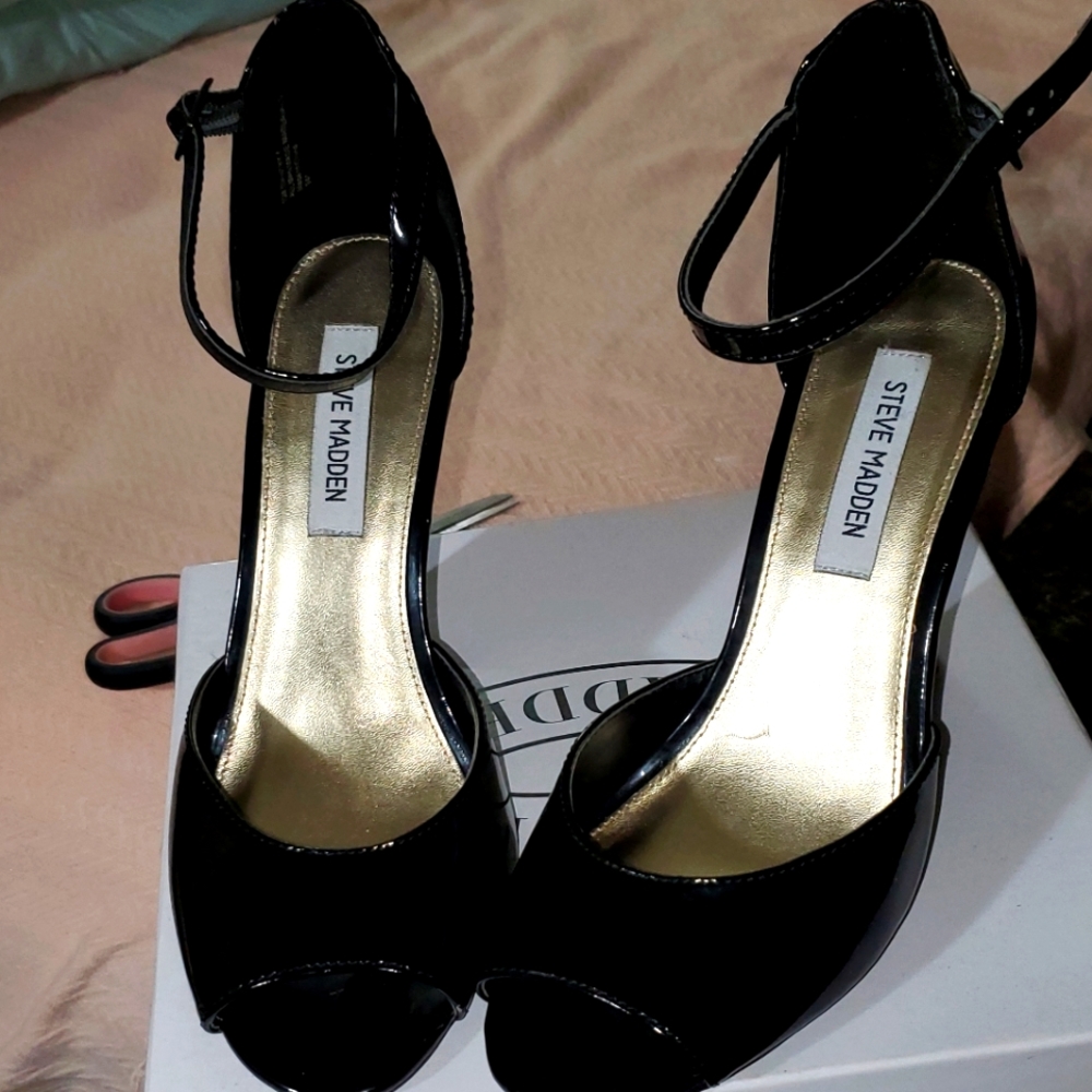 Steve Madden Wedge Heeled Sandals